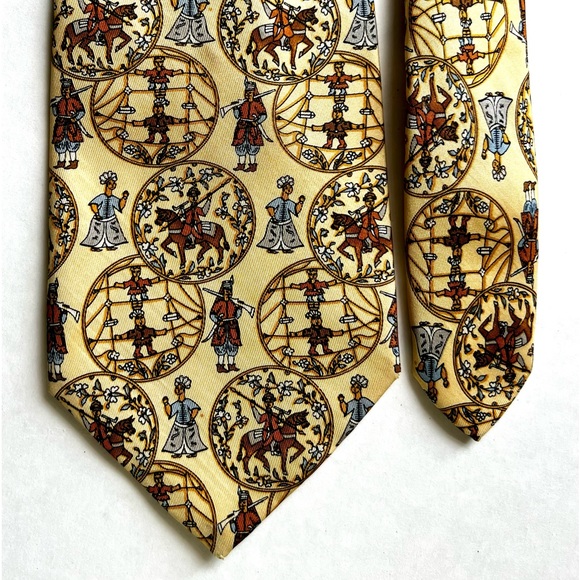 Other - Salvatore Ferragamo tie 100% silk, made in Italy! Authentic, excellent condition